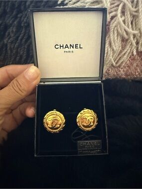 Chanel 24K gold plated vintage earrings FULL SET